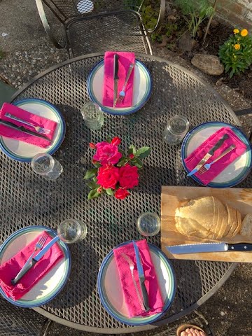 the-family-table-2020